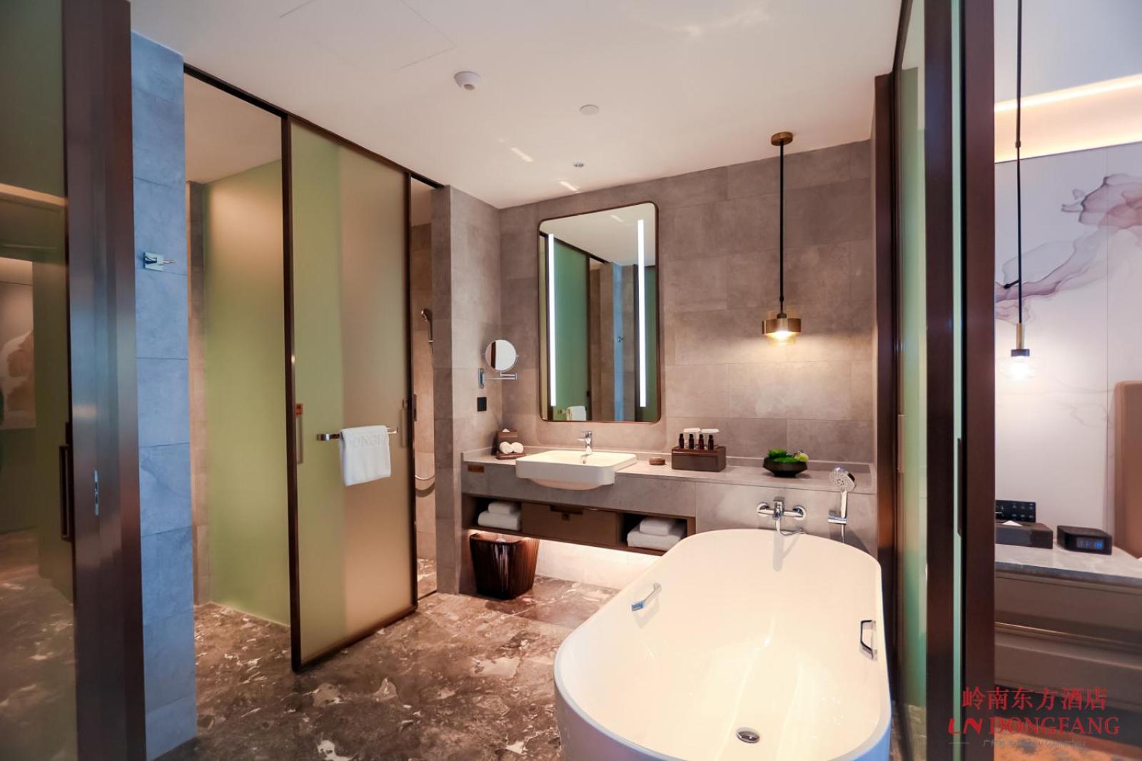 Guangzhou Pazhou Ln Dongfang Hotel Ngoại thất bức ảnh